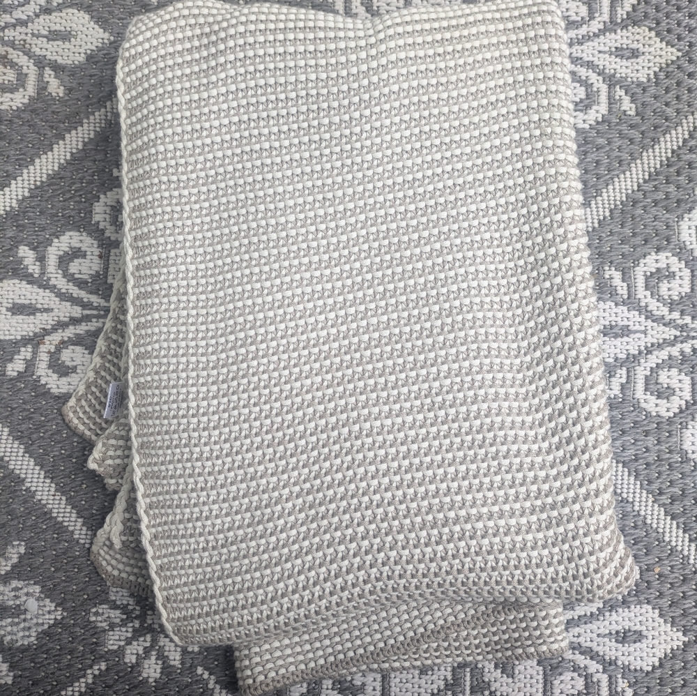 Amity Home Cooper Natural Knit Throw 50"X60"